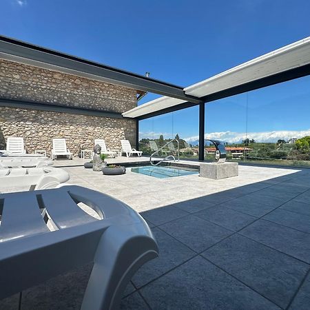 Agriturismo Al Mancino Lonato del Garda Exterior foto